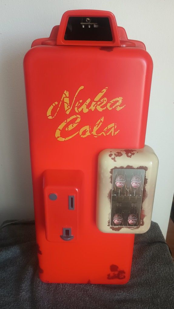 Fallout 4 Mini Fridge
