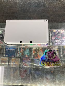 Nintendo 3DS XL with Games Pokemon Mario Tons $300 Gamehogs 11am-7pm