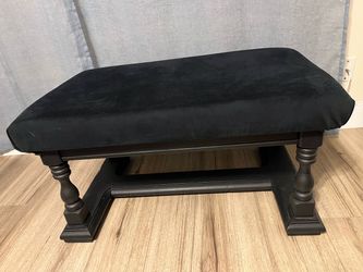 Black Upholstered Bench with Turned Legs