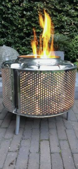 FIRE WOOD DRUM PIT BEAUTIFUL GLOWING STAINLESS STEEL