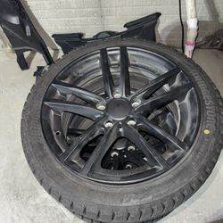 225/45 R17 Bridge Stone Blizzak’s