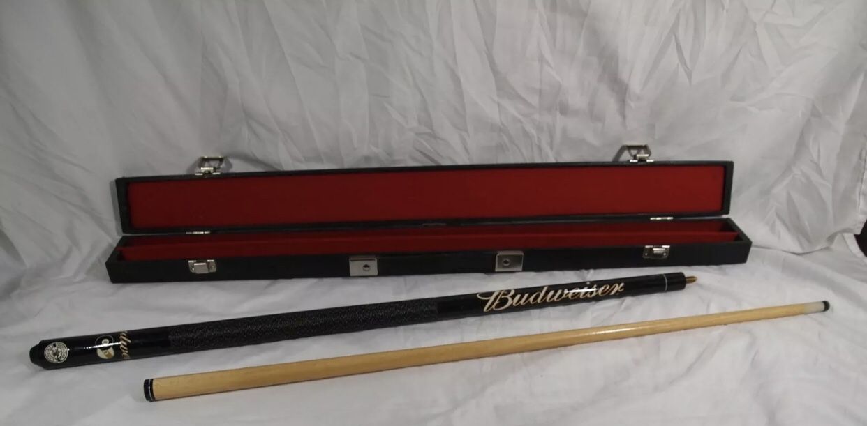 Vintage 2pc Budweiser Pool Cue Stick With Carrying Case Official