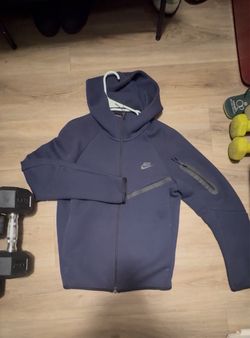 Navy blue Nike Tech size S