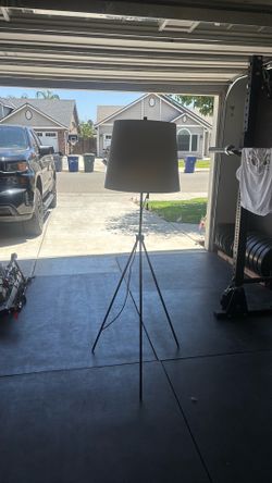 Standing lamp