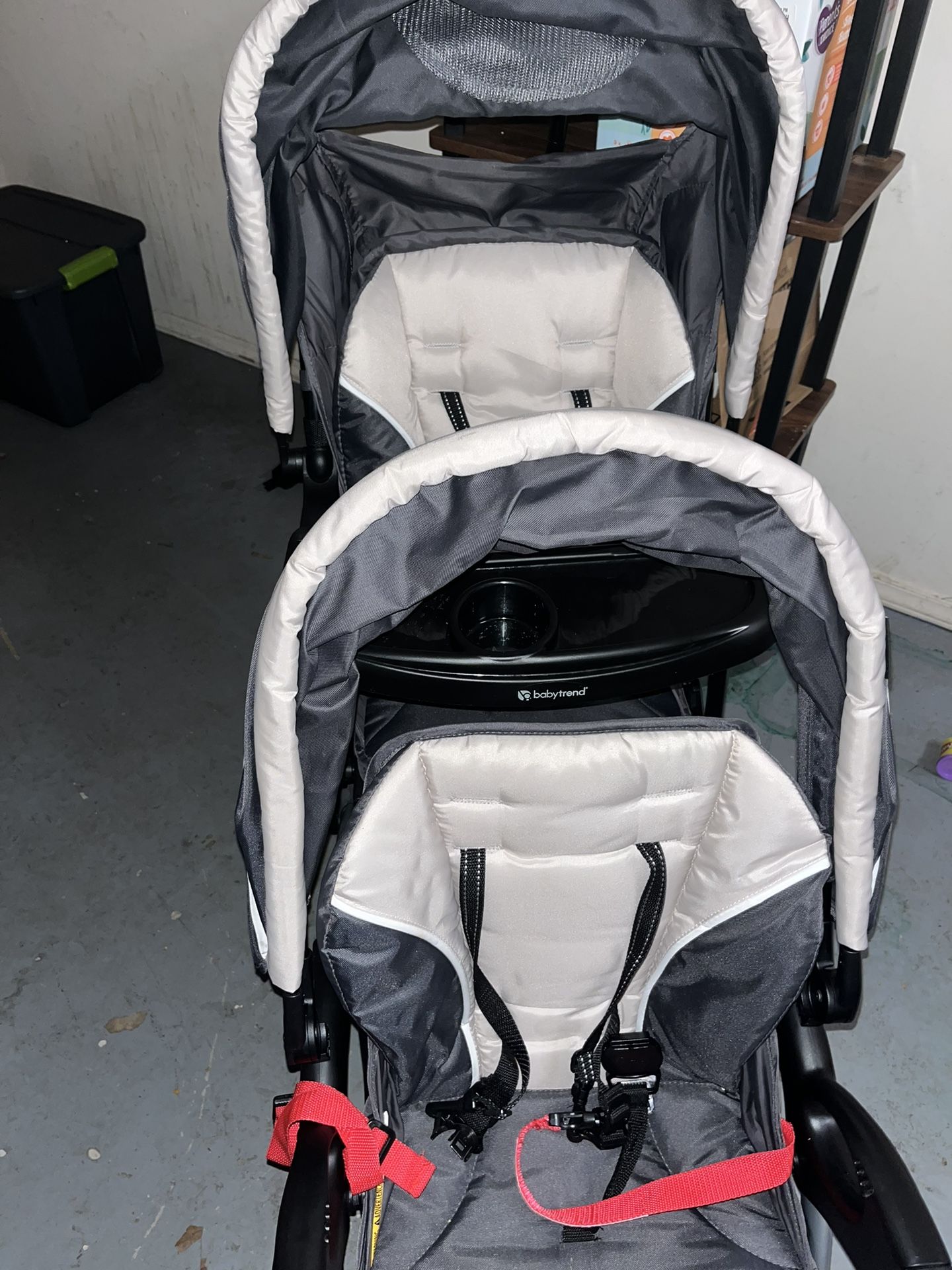 Baby trend Double Stroller Comes With Car Seat Cover ! Not In Picture