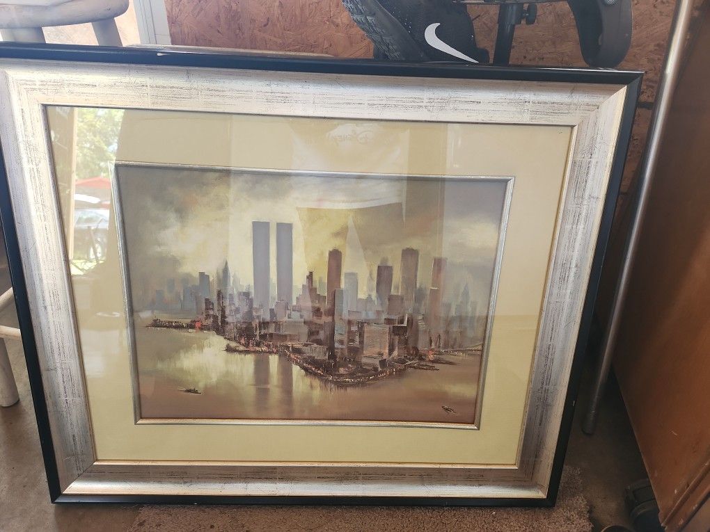 Twin Towers, Picture