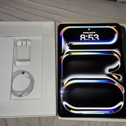 iPad Pro M4 256gb wifi excellent condition
