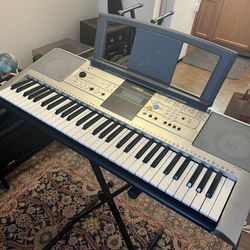 Yamaha YPT320