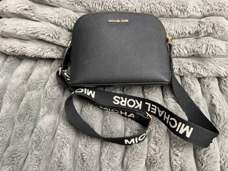 Black Michael Kors Purse