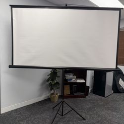 Portable projector screen on a tripod stand in a great condition perfect for presentations movie night church events class rooms or office. $60