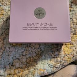 Makeup Sponge Blender Beauty Foundation Blending Sponge for Liquid, Cream, and Powder (4Pcs)


