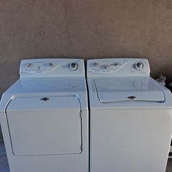 MAYTAG Atlantis Washer And Dryer Electric Set 