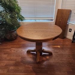 5 Ft. Luxury Cedar Wood Dining Table