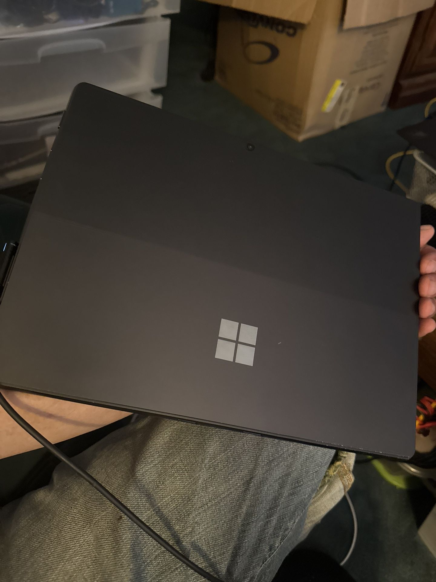 Microsoft Surface Pro 8 With box And charger, barely Used- I7-16gb-256gb expandable!
