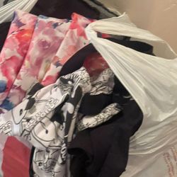Big Bag Of Girl Used Clothes Size 4/5-7/8