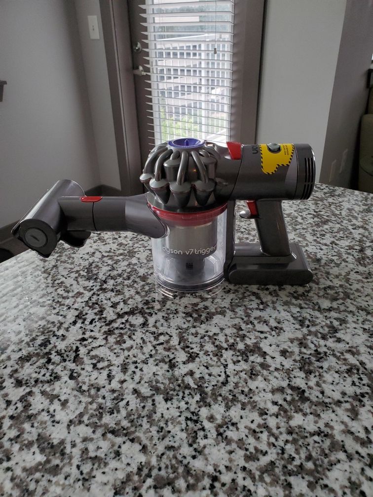 Dyson v7 trigger