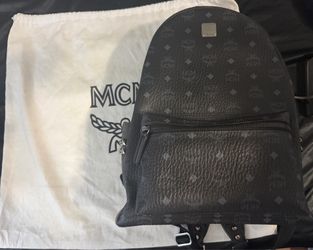 MCM BACKPACK SIZE MEDIUM