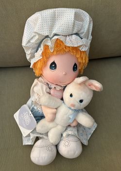 VINTAGE PREVIOUS MOMENTS “PIRI” DOLL!