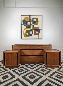MCM Esprit Collection 6 Drawer Lowboy Dresser by Merton Gershun for Dillingham
