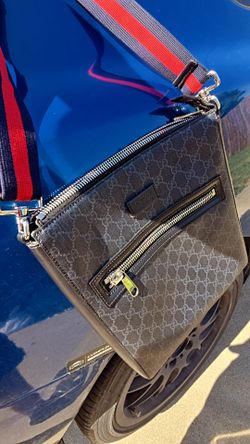 Messenger gucci bag