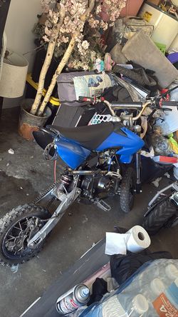 Pit bike