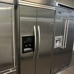 Kitchen Aid 36”Wide Built In Stainless Steel Side By Side Refrigerator 
