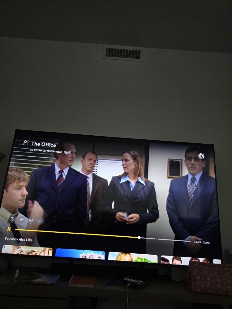 85" samsung Crystal UHD 4k 