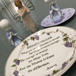 Vintage LEFTON Pair Praying  Boy Girl Blue White Porcelain Figurines 4” Tall