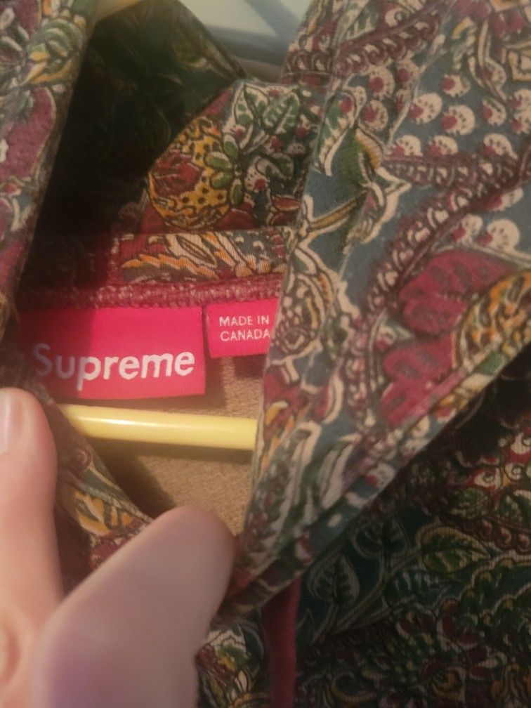Supreme Hoodie