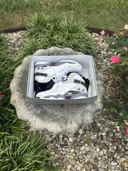 Jordan 8 Retro White Bugundy