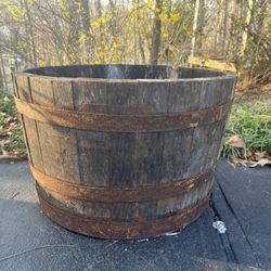 Whiskey Barrel Pot Planter For Flowers 