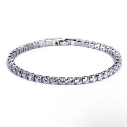Classic Tennis Bracelet Collection