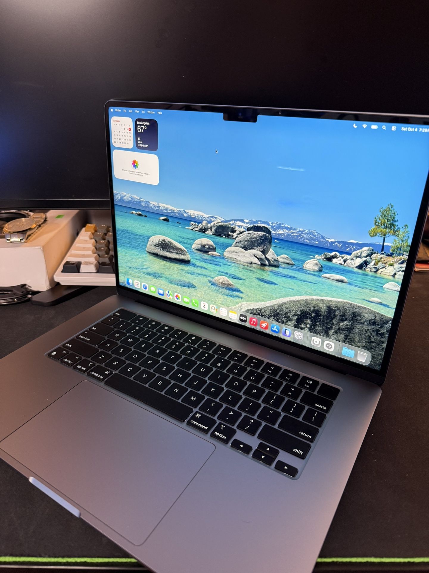 Apple MacBook Air 15.3-inch (M2, 2023) – Excellent Condition