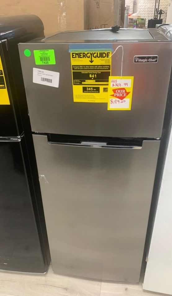 MAGIC CHEF REFRIGERATOR 2ZX