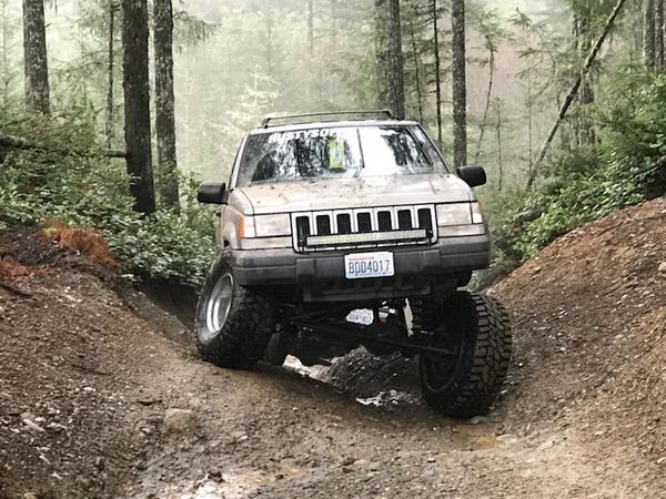Jeep Grand Cherokee 6 inch long arm lift plus more text for details