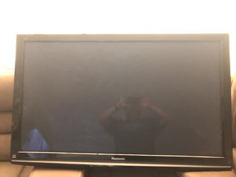 Panasonic tv 50 inches HD