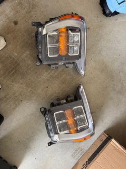 2022 F150 Headlights (Pair)