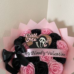 Valentine Day Gift/ Valentine Day Bouquet/ Flower Bouquet/ Flower Arrangement/ Ramos/ Valentine