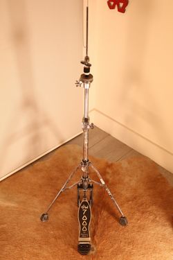 DW 7000 Series Single Braced Hi-Hat Stand - Amazing Condition