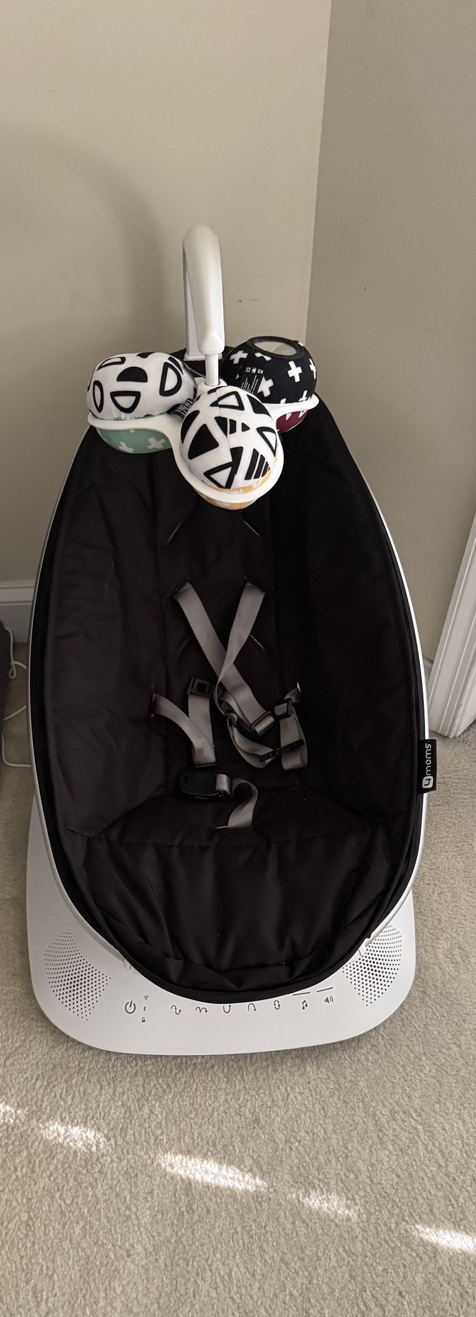 4moms MamaRoo Multi-Motion Baby Swing, Bluetooth Enabled with 5 Unique Motions, Birch