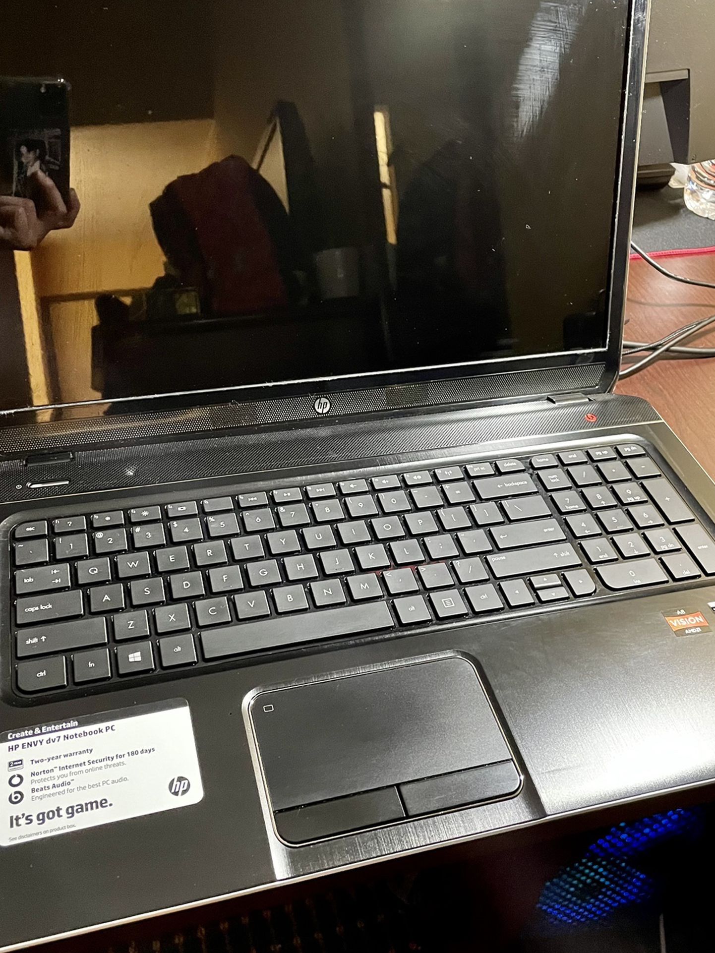 HP Envy Dv7 Notebook PC (Laptop)