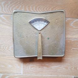 Scale Vintage Brass