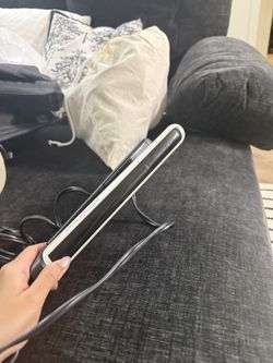 Hair Straightener Like NEW