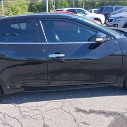 Car. For Sale Need Gone By Tomorrow Family Expenses 