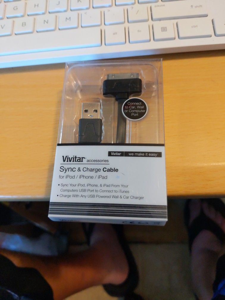 Vivitar Sync & Charge Cable For Iphone, Ipad,Ipod