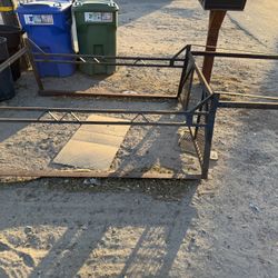 Tool rack for 6 foot short bed