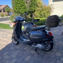 2021 Vespa Primavera