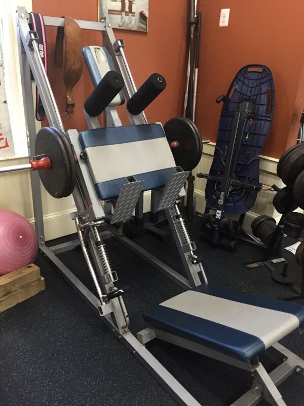 Schisler leg press / hack squat machine