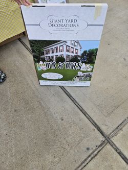 Yard Letters 
