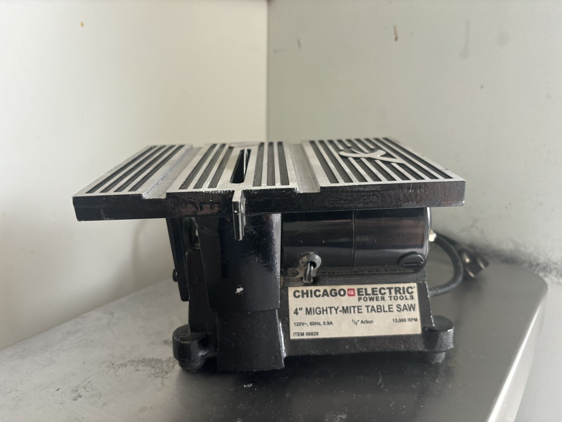 6 Inch Table Saw